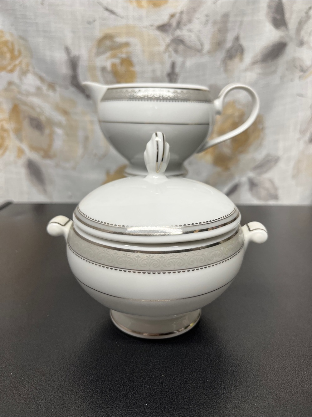 Mikasa Platinum Crown Silver Porcelain Creamer and Sugar Bowl with Lid